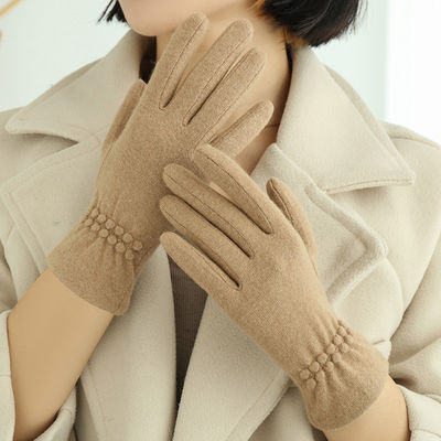 Khaki Color Wool Ladies Warm Winter Gloves Fashion Design Women Hand